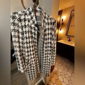 Women’s Checkered Cozy Blazer Jacket XS